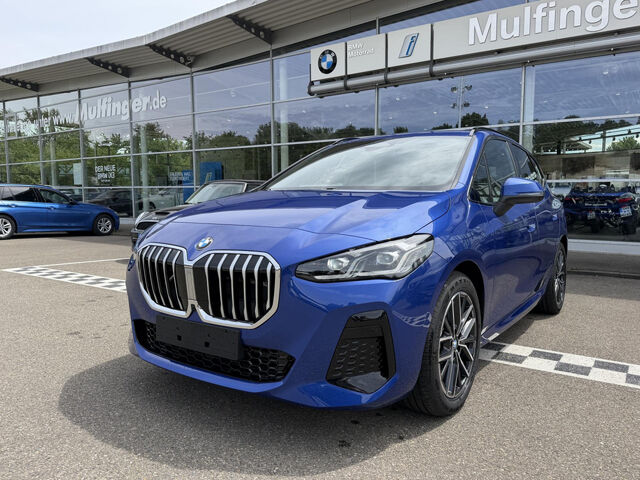 BMW 220 Active Tourer 220i Active Tourer M Sport ACC LiveProf. SurView Ansicht 3 für Fahrzeugdetailseite