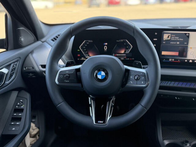 BMW 123 i xDr. M Sport LiveProf HUD ACC SuView H/K.19 Ansicht 12 für Fahrzeugdetailseite