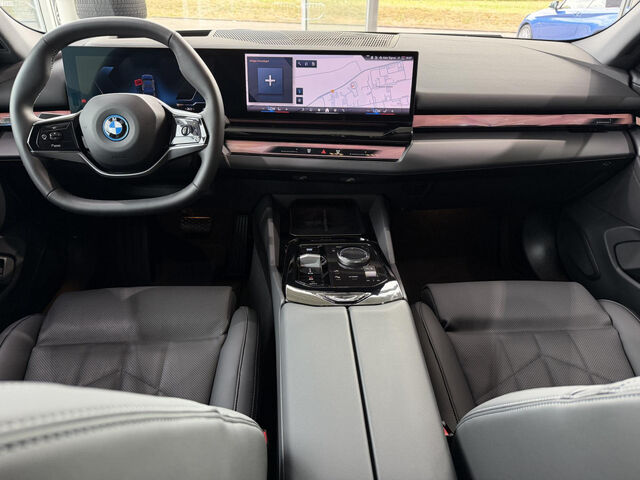 BMW i5 e40 AutoBahnAss.Sitzbel.ACC HUD SuView H/K19 Ansicht 11 für Fahrzeugdetailseite