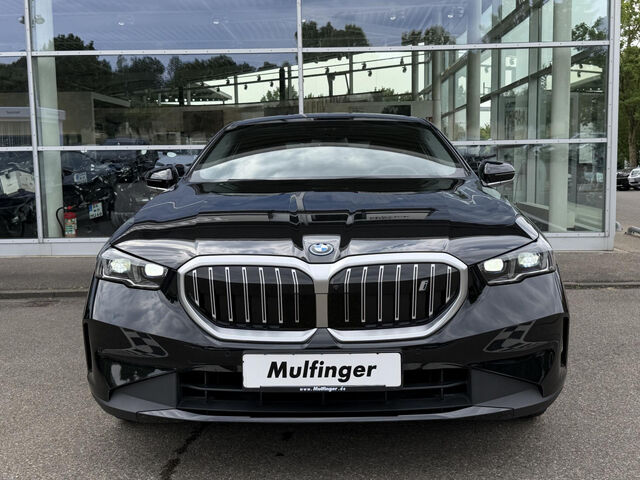 BMW i5 e40 AutoBahnAss.Sitzbel.ACC HUD SuView H/K19 Ansicht 4 für Fahrzeugdetailseite