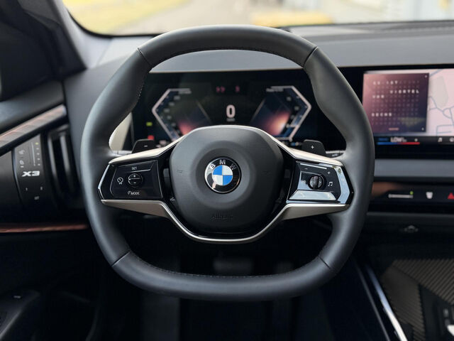 BMW X3 20d xDrive LiveProf HUD ACC Memory SuView 19 Ansicht 9 für Fahrzeugdetailseite