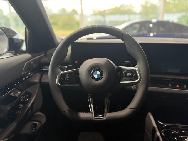 BMW 520 d xDr. M Sport Pro ACC HUD AutoBahnAss. 20 Ansicht 11 für Fahrzeugdetailseite