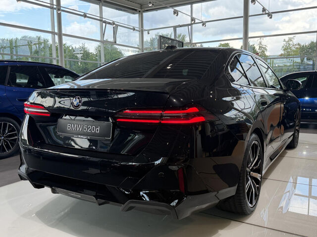 BMW 520 d xDr. M Sport Pro ACC HUD AutoBahnAss. 20 Ansicht 7 für Fahrzeugdetailseite