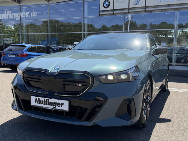 BMW i5 M60 xDr.M Pro PanoD.Sitzbel Bo+Wi.SurView AHK Ansicht 3 für Fahrzeugdetailseite