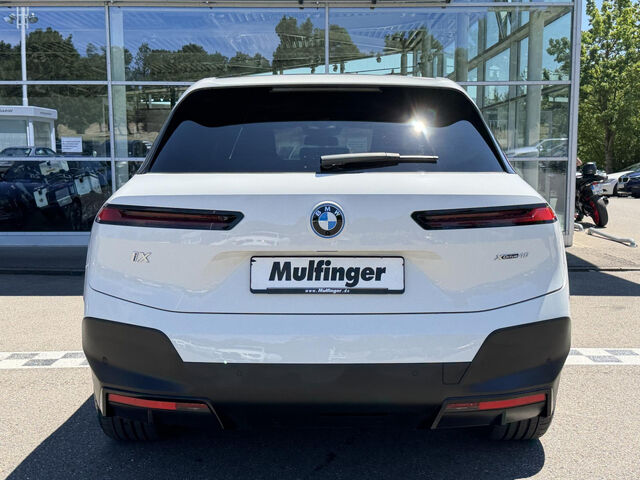 BMW iX x40 Sky Sitzbel.SuView ACC HUD Ha/Ka.AHK 22 Ansicht 7 für Fahrzeugdetailseite