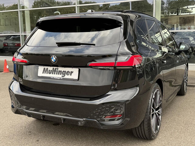 BMW 220 Active Tourer 220i AT.M Sport HUD ACC SuView PanoD.Ha/Ka 19 Ansicht 6 für Fahrzeugdetailseite