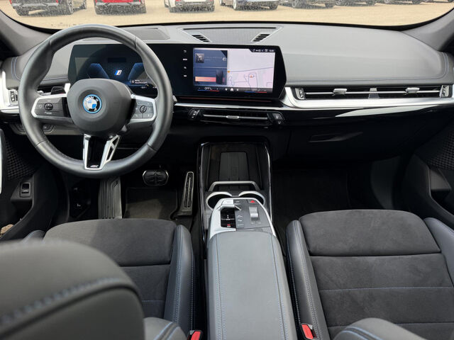 BMW iX1 x30 M Sport Pro HUD ACC SurView Har/Kar.19 Ansicht 11 für Fahrzeugdetailseite