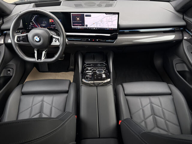 BMW 520 i T.M Sport HUD SurView Sitzbel.Lenkradh.AHK Ansicht 10 für Fahrzeugdetailseite