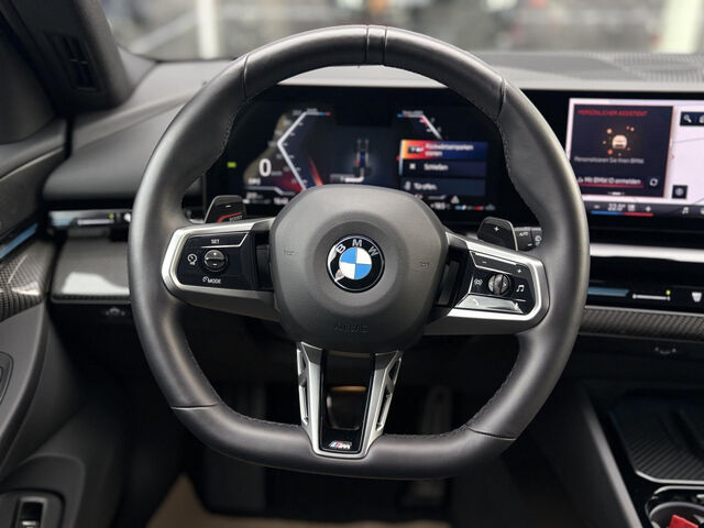 BMW 520 i T.M Sport HUD SurView Sitzbel.Lenkradh.AHK Ansicht 11 für Fahrzeugdetailseite