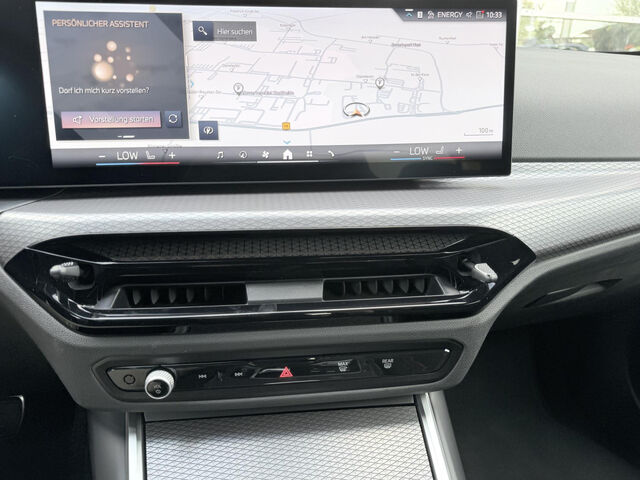 BMW 320 i M Sport HUD ACC SuView LivePro.HiFi DrivAss Ansicht 14 für Fahrzeugdetailseite