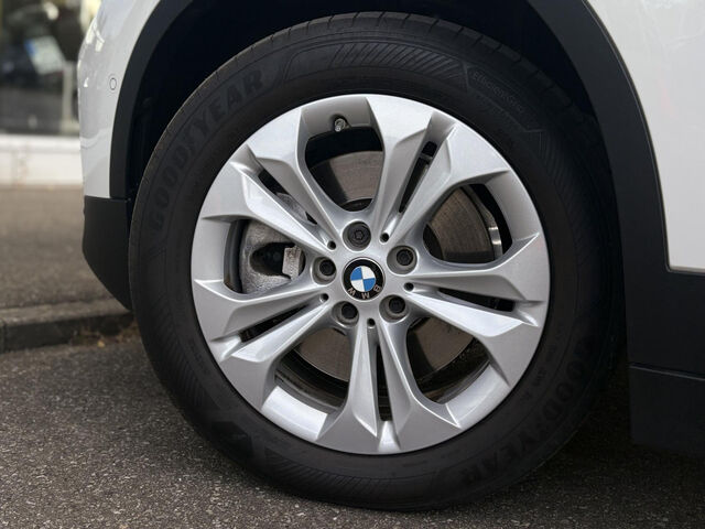 BMW X2 x25e Navi LED Lordose Sitzh.DAB Temp.ParkAss Ansicht 9 für Fahrzeugdetailseite