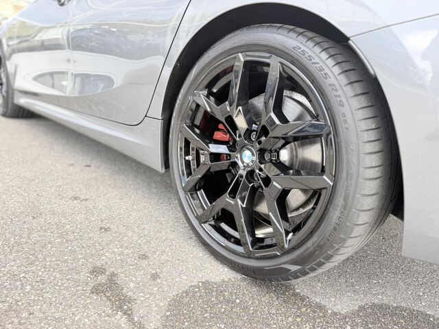 BMW 320 d xDr.T M Sport LivePro.ACC HUD Sitzh.AHK 19 Ansicht 10 für Fahrzeugdetailseite