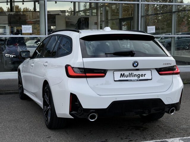 BMW 330 e Tour. M Sport HUD PanoD.AHK Har/Kar.Lordose Ansicht 8 für Fahrzeugdetailseite