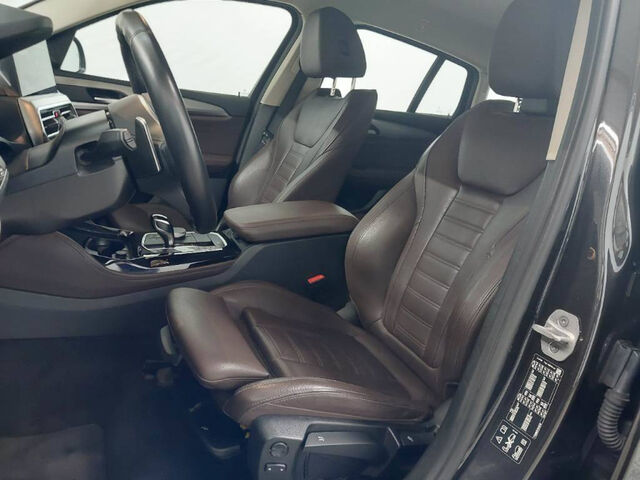 BMW X4 x30d Sports.Leder Standh.ACC HUD Lenkradh.AHK Ansicht 5 für Fahrzeugdetailseite