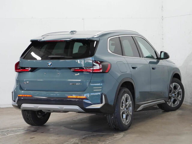 BMW X1 s20d Sports.ACC PanoD.Kamera Navi Har/Kar.AHK Ansicht 5 für Fahrzeugdetailseite