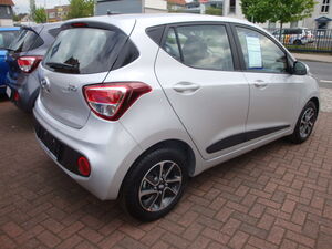 HYUNDAI i10 FL MY19 1.2 Benzin M/T Style Navi, Glasdach