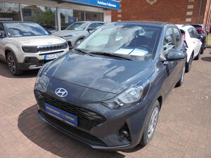 HYUNDAI i10 4-Sitzer Pure 1.0 Navi