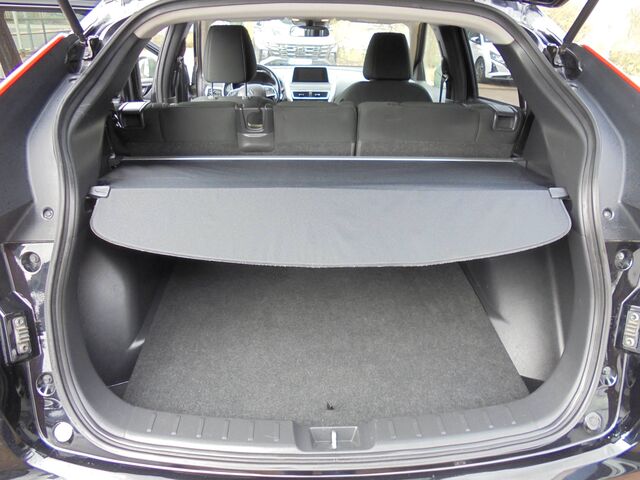 MITSUBISHI Eclipse Cross 1.5 T-MIVEC CVT 2WD Intro Edition (GK0) Ansicht 12 für Fahrzeugdetailseite