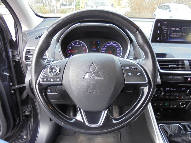 MITSUBISHI Eclipse Cross 1.5 T-MIVEC CVT 2WD Intro Edition (GK0) Ansicht 25 für Fahrzeugdetailseite