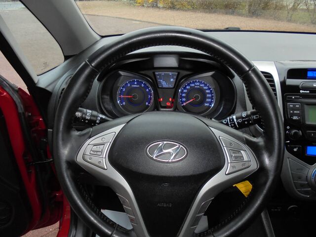 HYUNDAI ix20 1.4 Benzin M/T Classic Fifa World C Ansicht 17 für Fahrzeugdetailseite