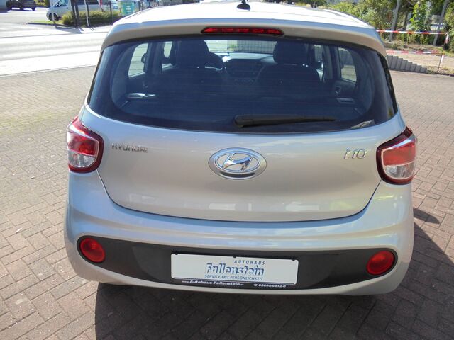 HYUNDAI i10 FL MY19 1.2 Benzin M/T Style Navi, Glasdach Ansicht 13 für Fahrzeugdetailseite