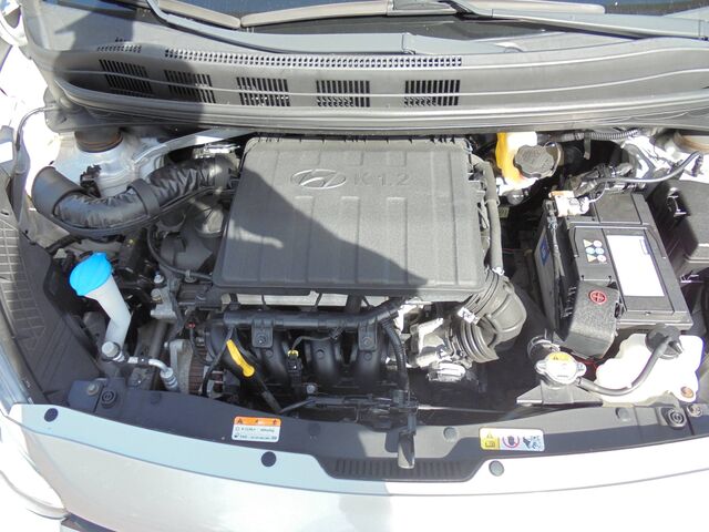 HYUNDAI i10 FL MY19 1.2 Benzin M/T Style Navi, Glasdach Ansicht 15 für Fahrzeugdetailseite
