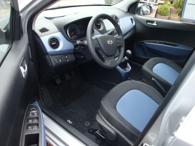 HYUNDAI i10 FL MY19 1.2 Benzin M/T Style Navi, Glasdach Ansicht 8 für Fahrzeugdetailseite