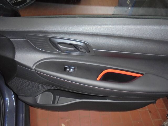 HYUNDAI i20 N-Line 1.0 T-GDI 6MT 100PS Alu17 Ansicht 8 für Fahrzeugdetailseite