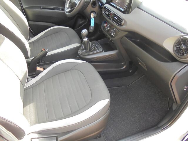 HYUNDAI i10 MPI 1.0 Comfort Navi Ansicht 24 für Fahrzeugdetailseite