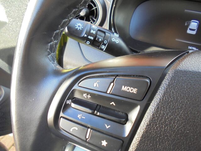 HYUNDAI i10 MPI 1.0 Comfort Navi Ansicht 9 für Fahrzeugdetailseite