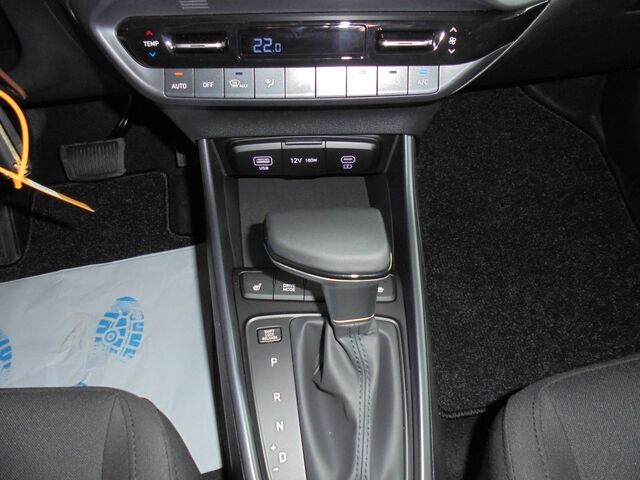 HYUNDAI i20 1.0 T-GDI 90 PS Trend AT Ansicht 21 für Fahrzeugdetailseite