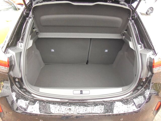 OPEL Corsa GS 1.2 DIT MT6 101PS Ansicht 18 für Fahrzeugdetailseite