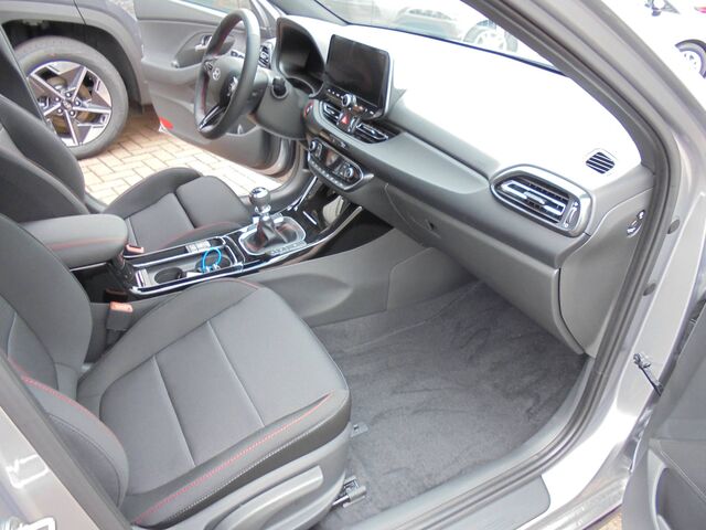 HYUNDAI i30 HB FL 1,0 T-GDI N-Line Safety Ansicht 11 für Fahrzeugdetailseite