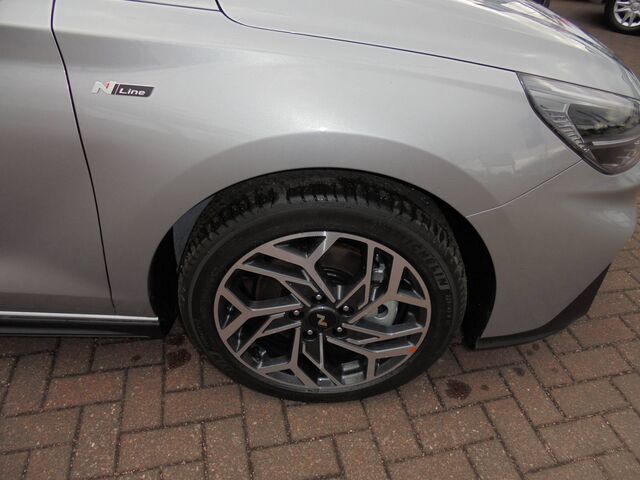 HYUNDAI i30 HB FL 1,0 T-GDI N-Line Safety Ansicht 12 für Fahrzeugdetailseite
