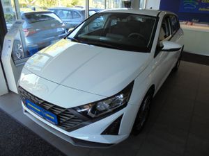 HYUNDAI i20 1.2 MPI 84PS 5MT Comfort/PDC & Kamera