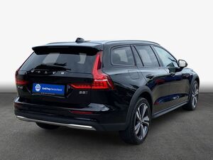 VOLVO V60 Cross Country B5 B AWD Plus V60 Cross Country
