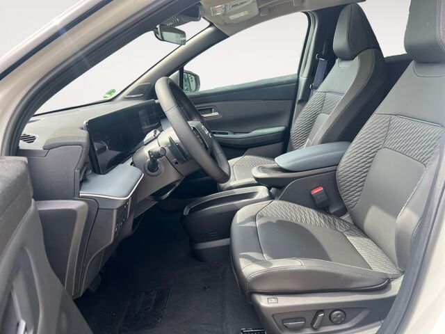 NISSAN Leaf 75 kWh Evolve V2L BOSE Massage 19 Zoll AVM Panoramaglasdach Google Ansicht 11 für Fahrzeugdetailseite