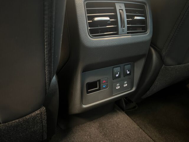 NISSAN X-Trail Tekna+ 1.5 VC-T 163PS BOSE Pano-Dach Leder SHZ LED Lenkradheizung Ansicht 14 für Fahrzeugdetailseite