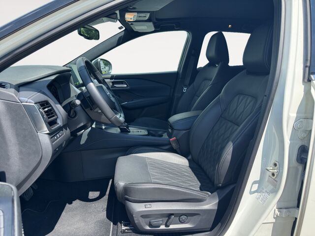 NISSAN Qashqai Tekna+ Panorama Navi Leder Memory Sitze Soundsystem Bose 360 Kamera Massagesitze Ansicht 11 für Fahrzeugdetailseite