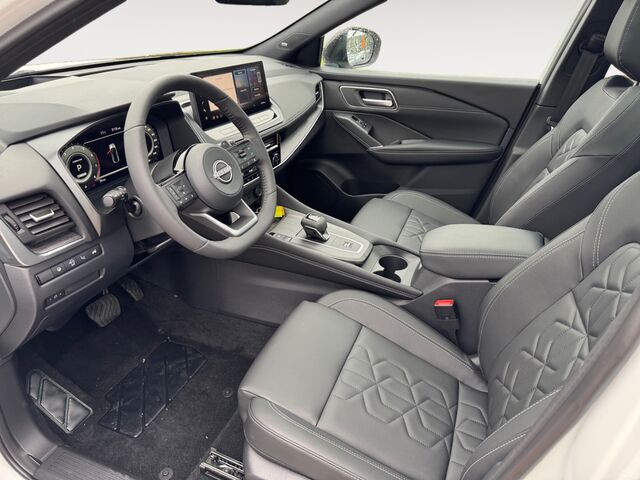 NISSAN Qashqai Tekna 1.3 DIG-T 158PS Xtronic BOSE Pano-Dach Leder Navi Kamera SHZ LM-Felgen Ansicht 11 für Fahrzeugdetailseite