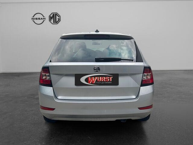 SKODA Fabia 1.0 Style Combi (NJ5) Navi Sitzheitung Lichtsensor Klimaanlage Ansicht 4 für Fahrzeugdetailseite