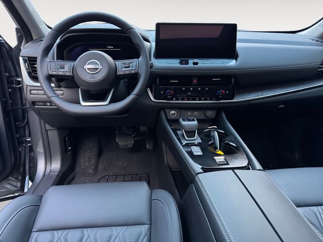 NISSAN X-Trail Tekna+ 1.5 VC-T MHEV 163 PS Panoramaglasschiebedach BOSE 20 Zoll AVM Head-Up Ansicht 9 für Fahrzeugdetailseite