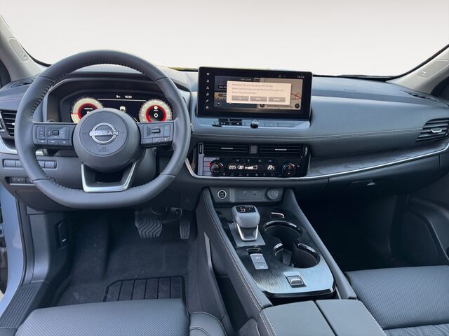 NISSAN X-Trail Tekna+ 1.5 VC-T MHEV 163 PS Panoramaglasschiebedach BOSE 20 Zoll AVM Head-Up Ansicht 9 für Fahrzeugdetailseite