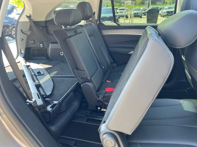 MG S9 PHEV Premium 1.5 24,7 kWh 7-Sitzer BOSE Panorama-Glasschiebedach 360 Grad Kamera AppleCarplay Ansicht 15 für Fahrzeugdetailseite