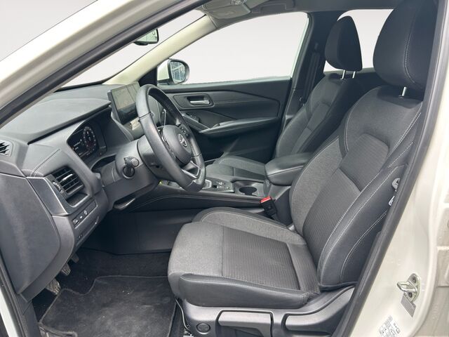 NISSAN Qashqai N-Connecta MY22 1.3 DIG-T  140 PS Winterpaket Ansicht 11 für Fahrzeugdetailseite