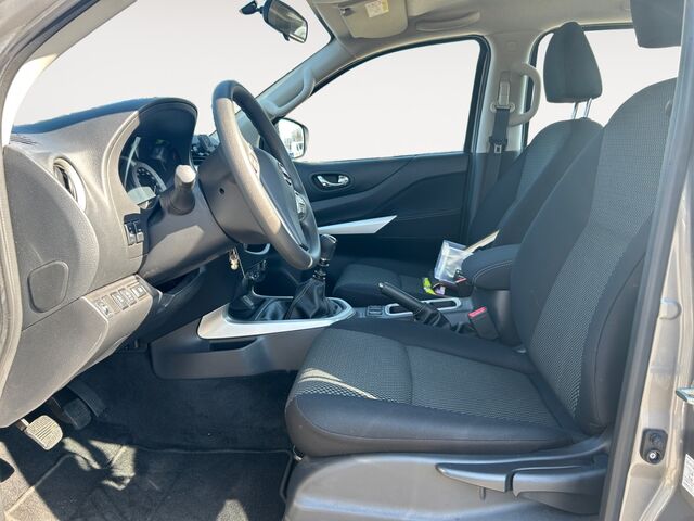 NISSAN Navara NP300 Acenta Double Cab 4x4 AHK Sperrdiff. DAB SHZ Keyless Notbremsass. Temp Ansicht 11 für Fahrzeugdetailseite