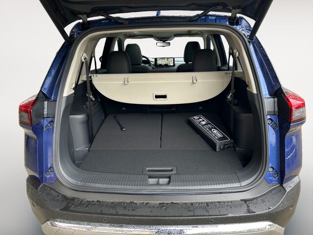 NISSAN X-Trail 1.5 VC-T e-Power ALLRAD TEKNA+ Bose PanoramaSD RundumKameras 7-Sitzer Frontsch.heiz Ansicht 12 für Fahrzeugdetailseite