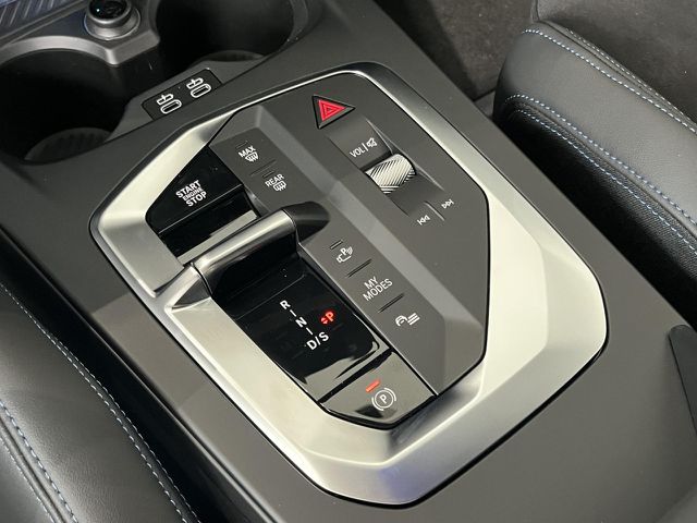 BMW 120 d M Sport HUD ACC SuView Ad-LED H/K Komfz.AHK Sportpaket Bluetooth Navi Klima PDC el. Fenster Ansicht 10 für Fahrzeugdetailseite