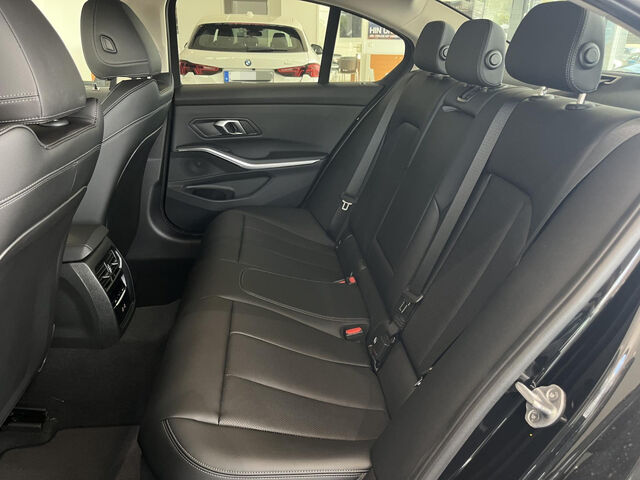 BMW 330 e xDr Sports.ACC HUD SurView HiFi Sitzh.AHK 18 Bluetooth Navi LED Vollleder Klima Standhzg PDC el Ansicht 12 für Fahrzeugdetailseite