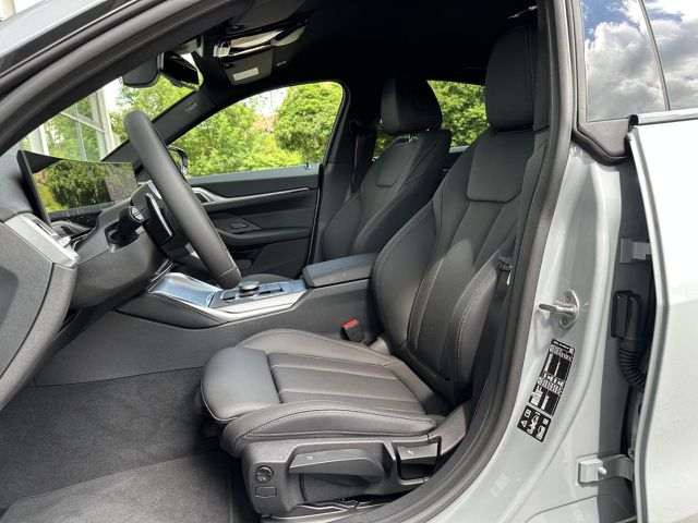 BMW 420 Gran Coupe 420d xDr.GC.M Pro HUD ACC SuView H/K Ad-LED 19 Sportpaket Bluetooth Navi Vollleder Klima Aktivlenkun Ansicht 14 für Fahrzeugdetailseite